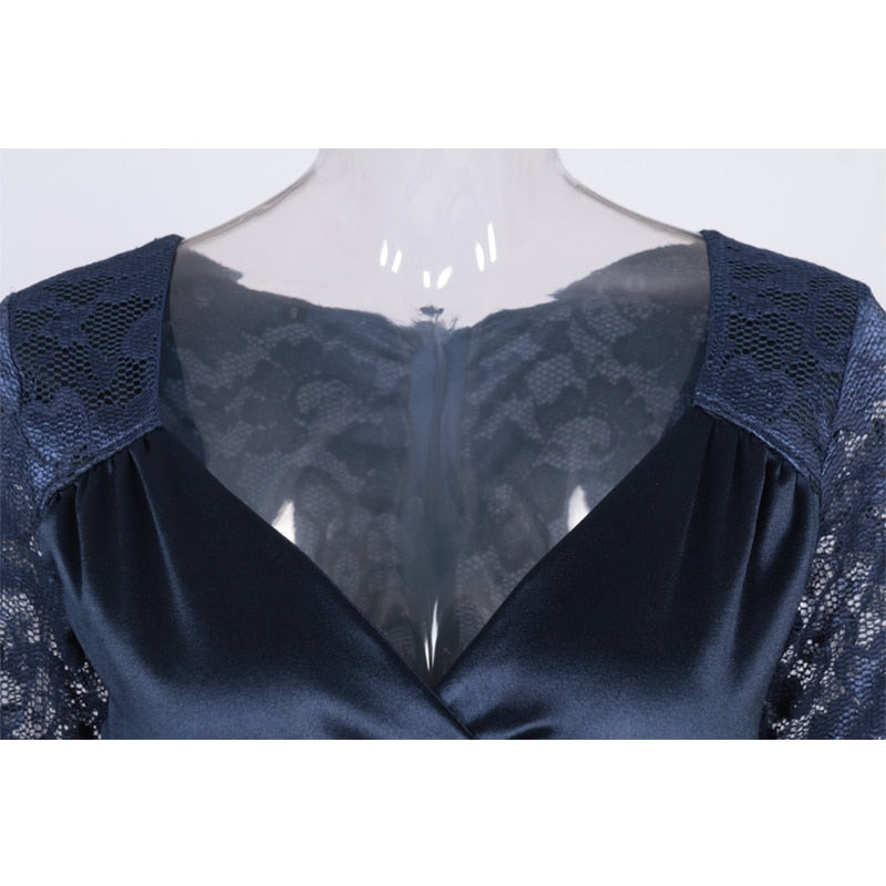 Melville™ Half Sleeve Gown